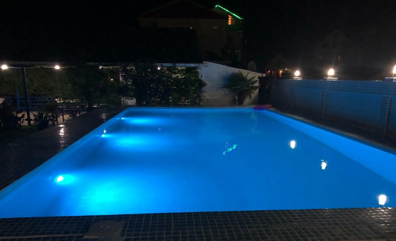 Hotel Mirage Ureki Bagian luar foto